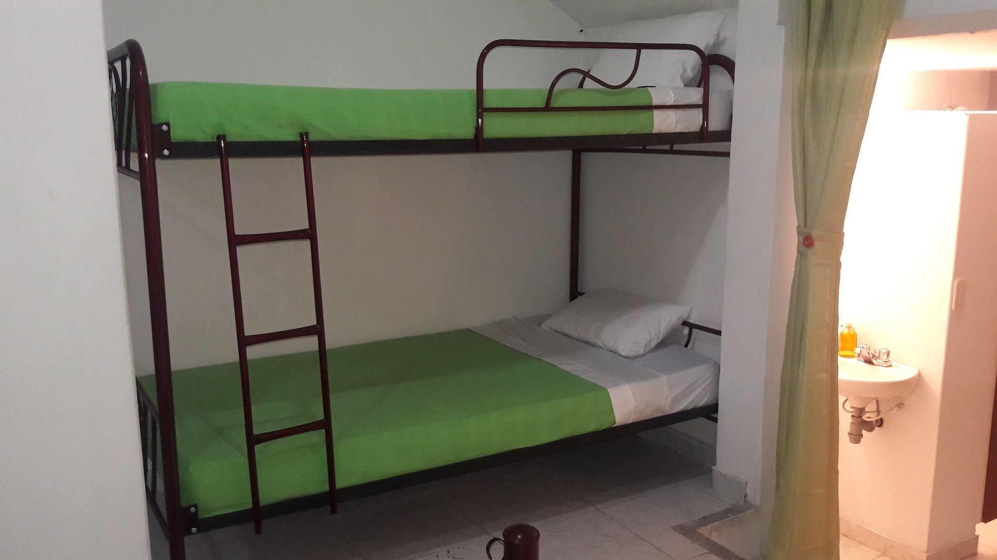 Hostal Deluxe Santander Manizales Eksteriør billede